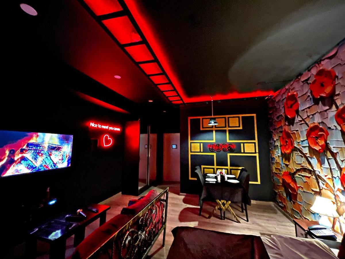 My Music Hotel Baku Luaran gambar